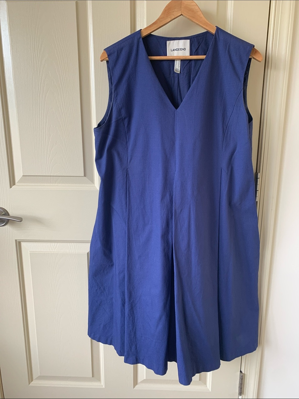 Dress Subcategory Identification